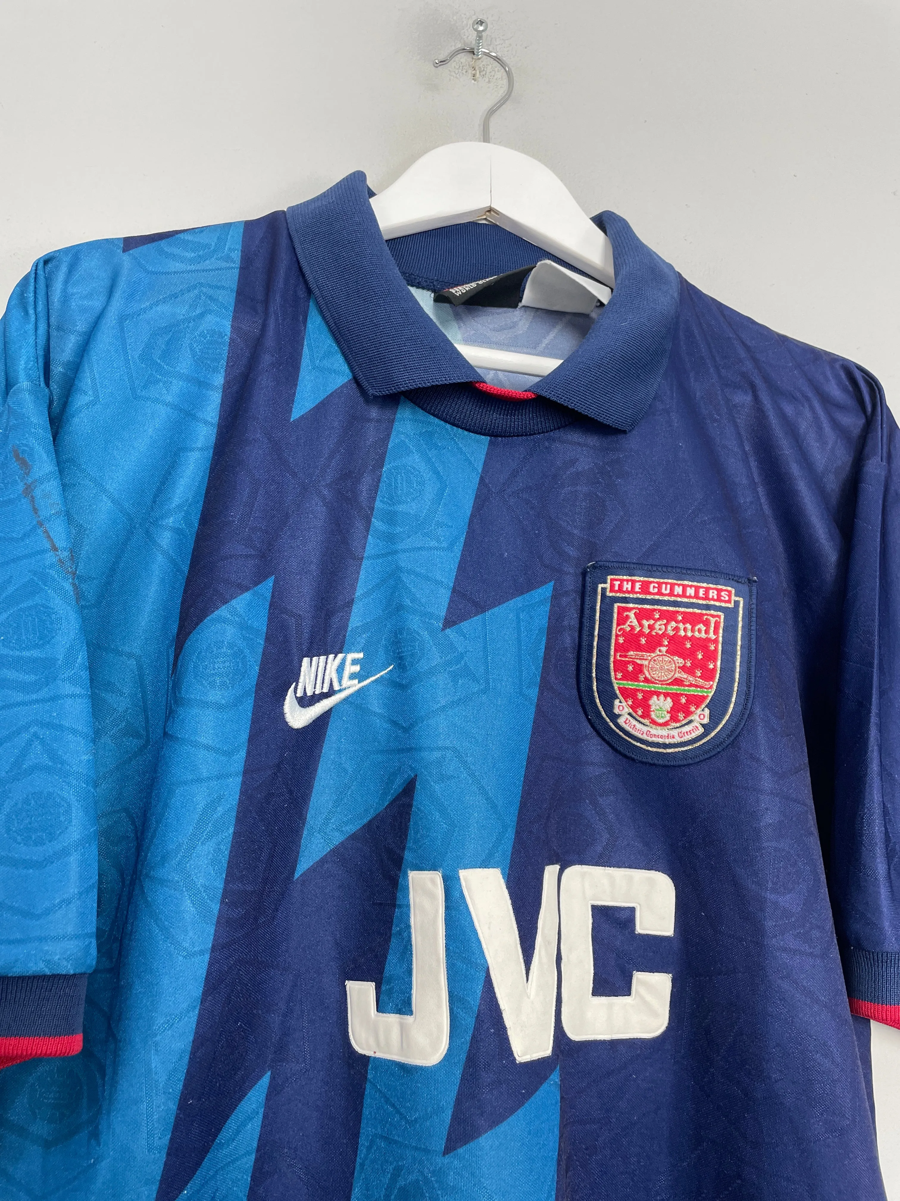 1995/96 ARSENAL BERGKAMP #10 AWAY SHIRT (XL) NIKE