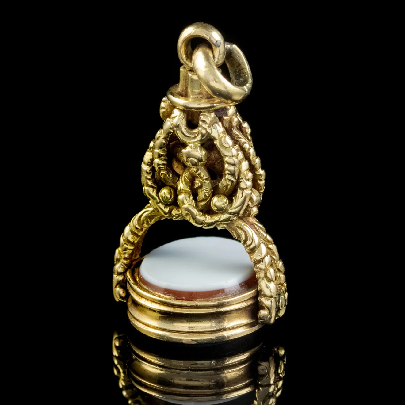 Antique Victorian Agate Fob Seal Pendant 18Ct Gold Circa 1870