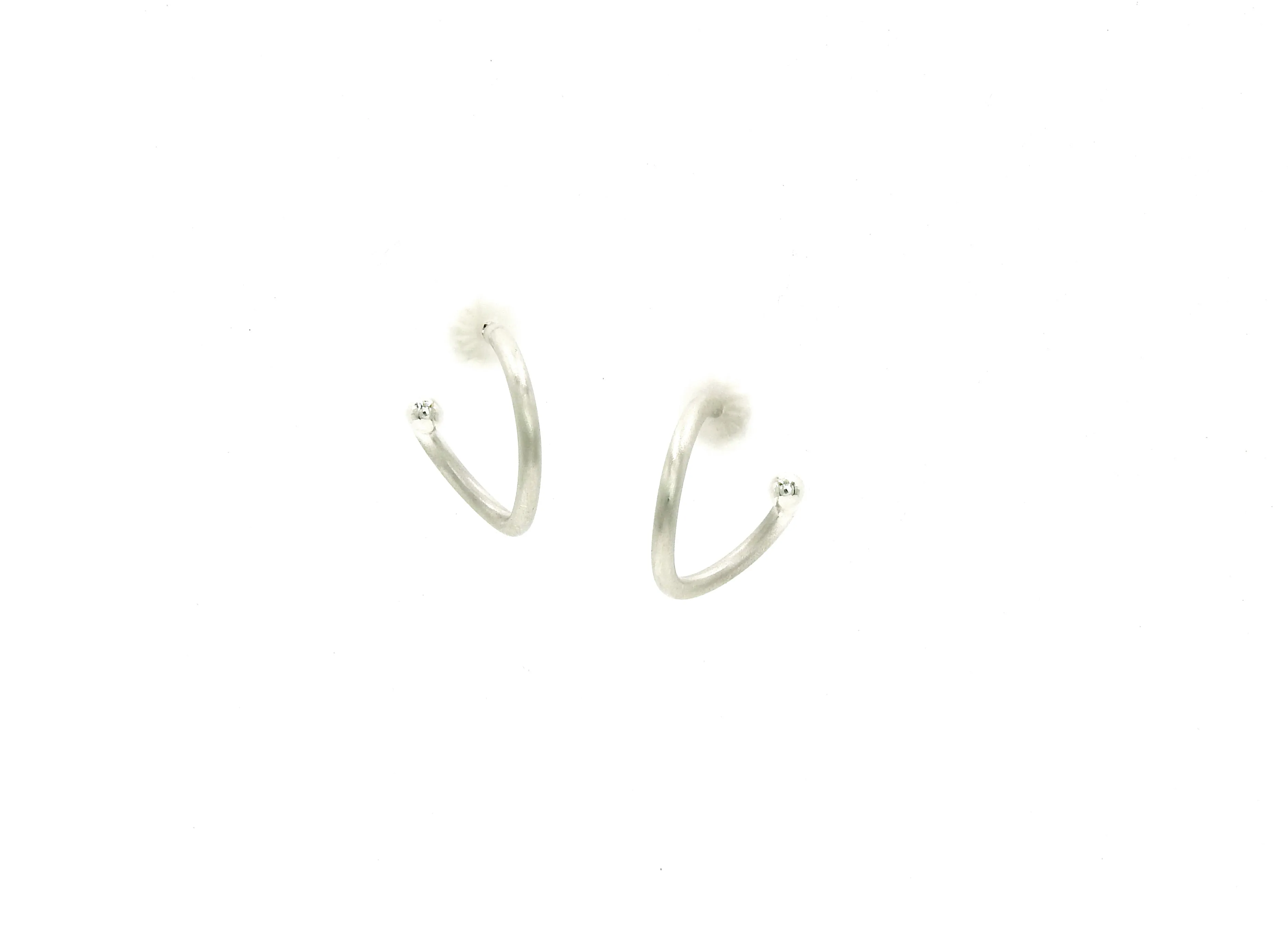 B E hoops with amethyst drops