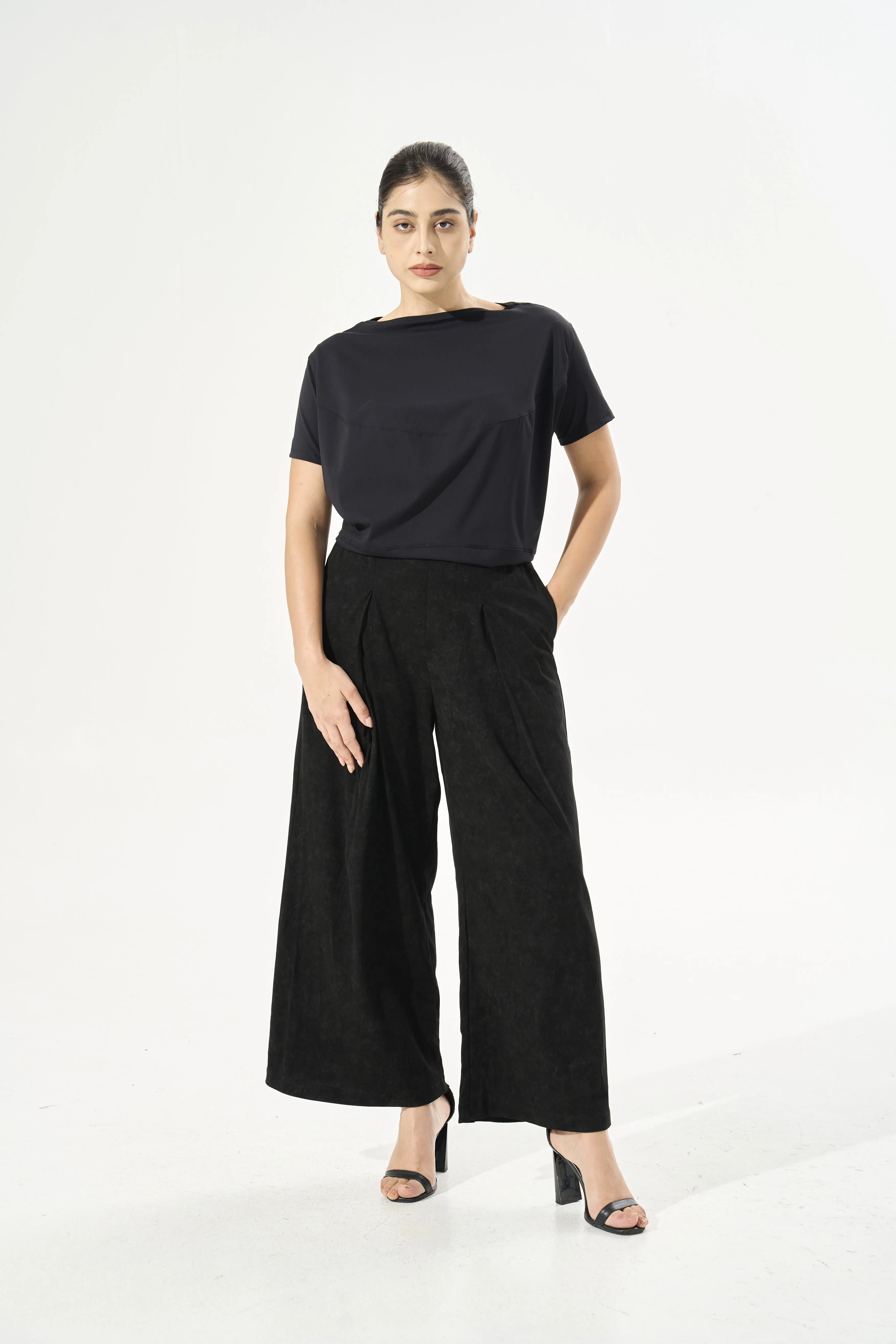 Cooling, Breathable & Stretchable Luxurious Trouser With Pockets