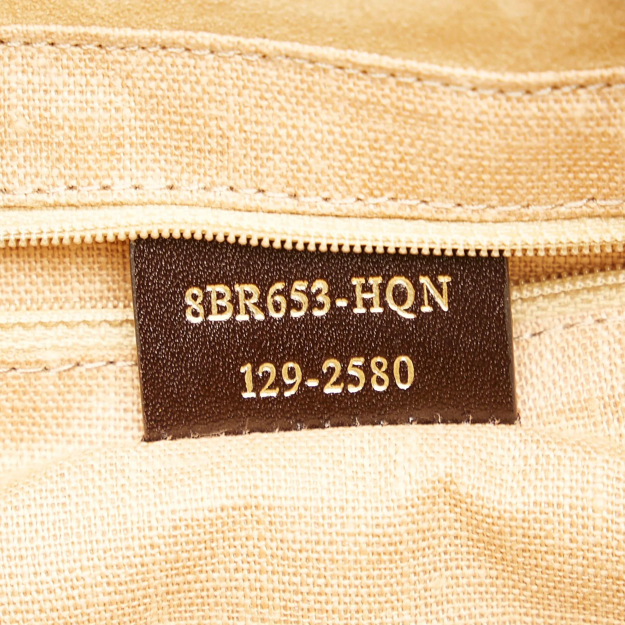 Fendi Pequin Shoulder Bag (SHG-ecEtOR)