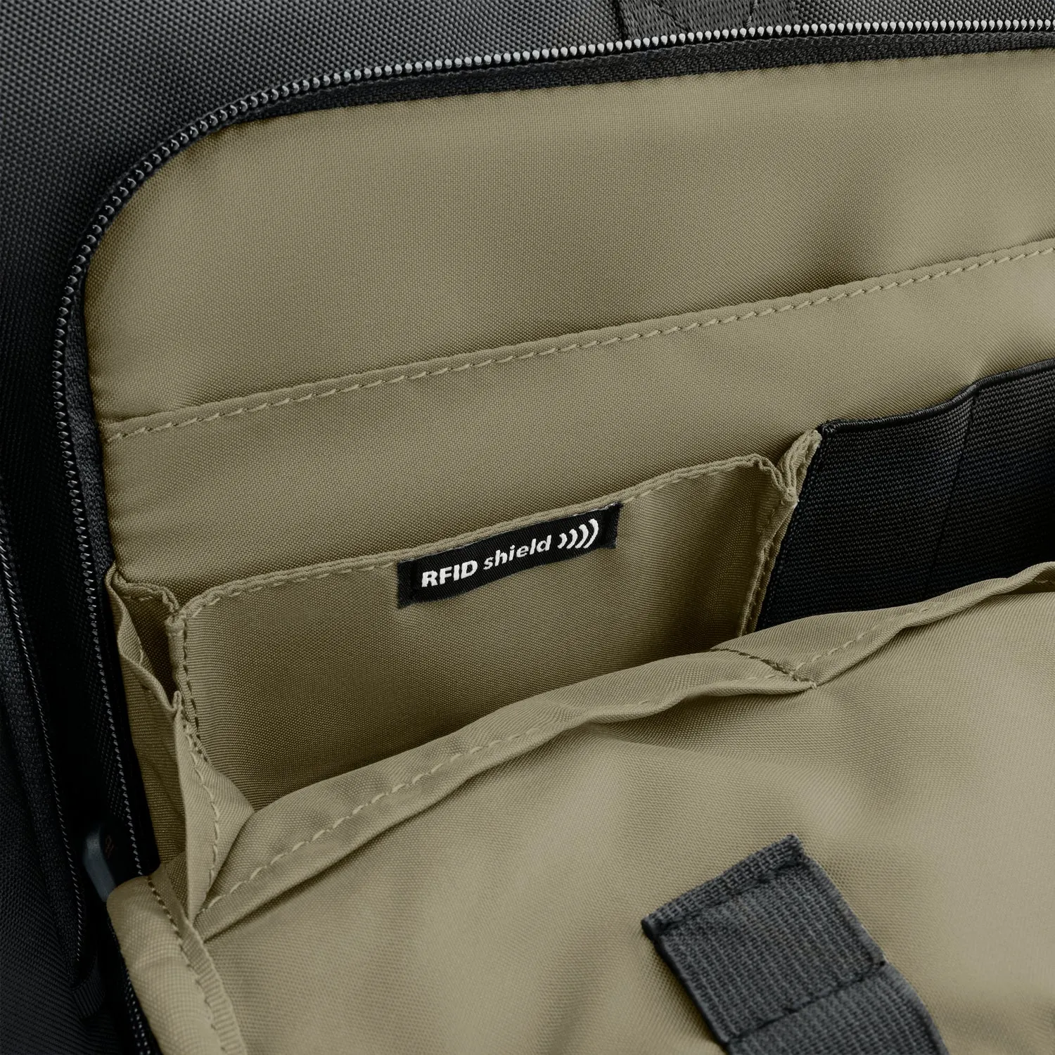 Medium Expandable Briefcase
