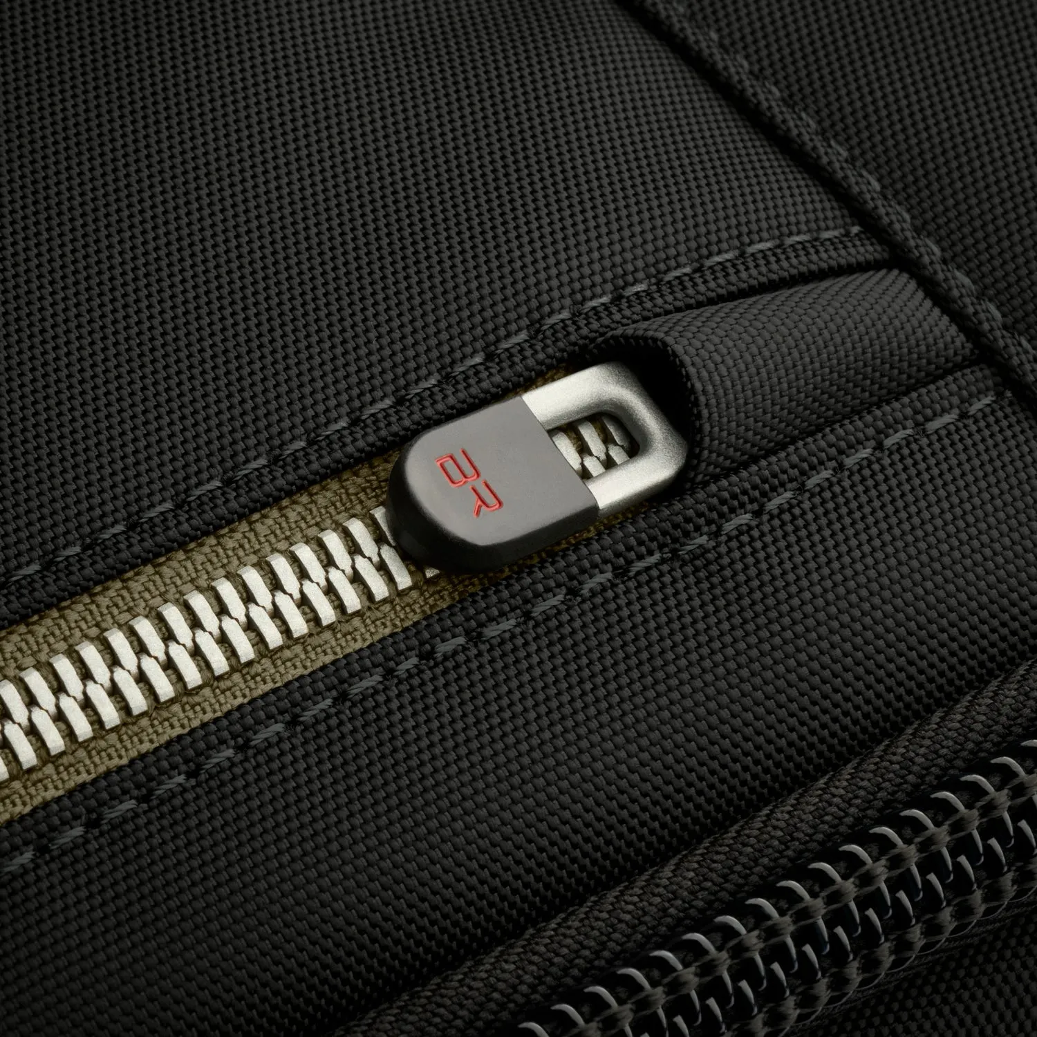 Medium Expandable Briefcase