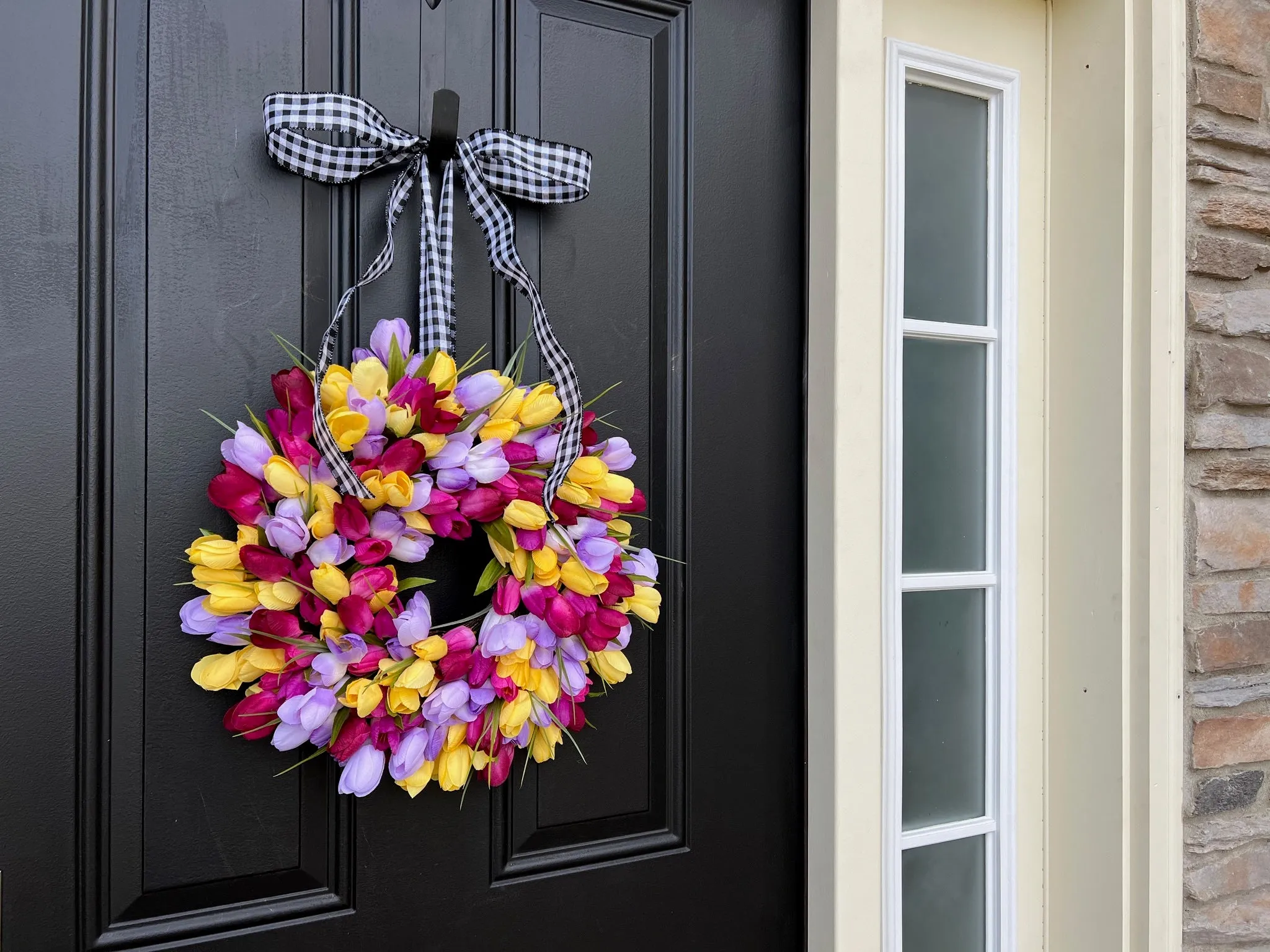 Unique Spring Tulip Blossoms Wreath