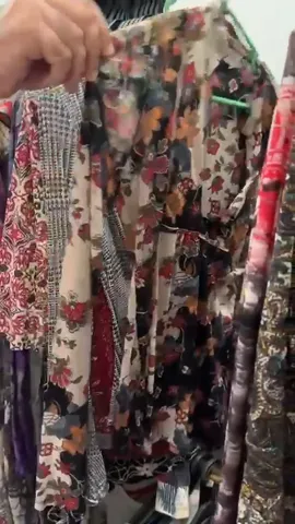 Unique Y2K Italian Tops 25 Pieces