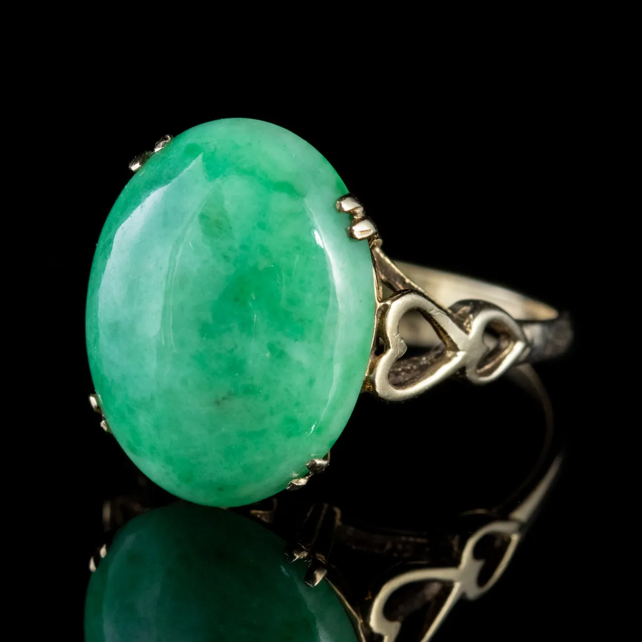 Vintage Jade Ring 9Ct Yellow Gold Hearts